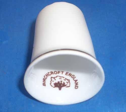 Birchcroft Porselen Porselen Koleksiyon - Üç Yüksük Seti - Üst Şapkalarda Viktorya Dönemi Köpekleri